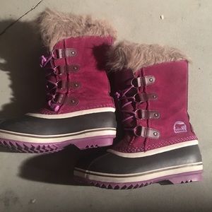 Sorel Winter boots size 6 (fit like a 7)